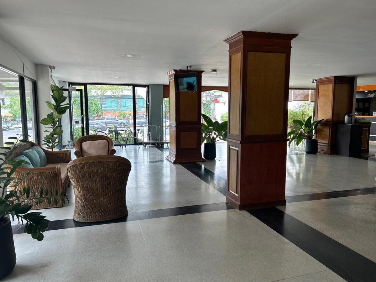 Bordin Hotel Ubon Ratchathani Exterior foto