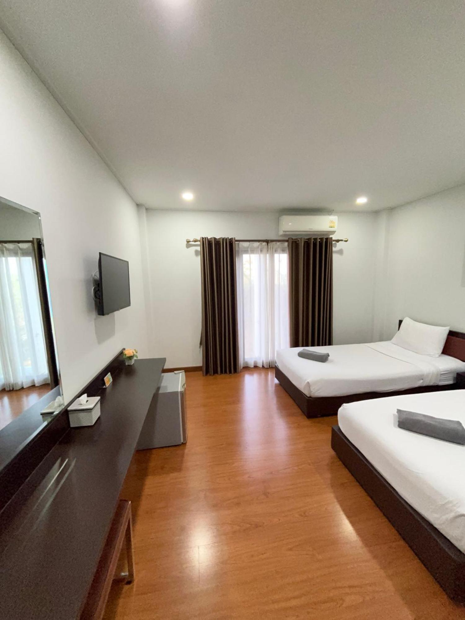 Bordin Hotel Ubon Ratchathani Exterior foto