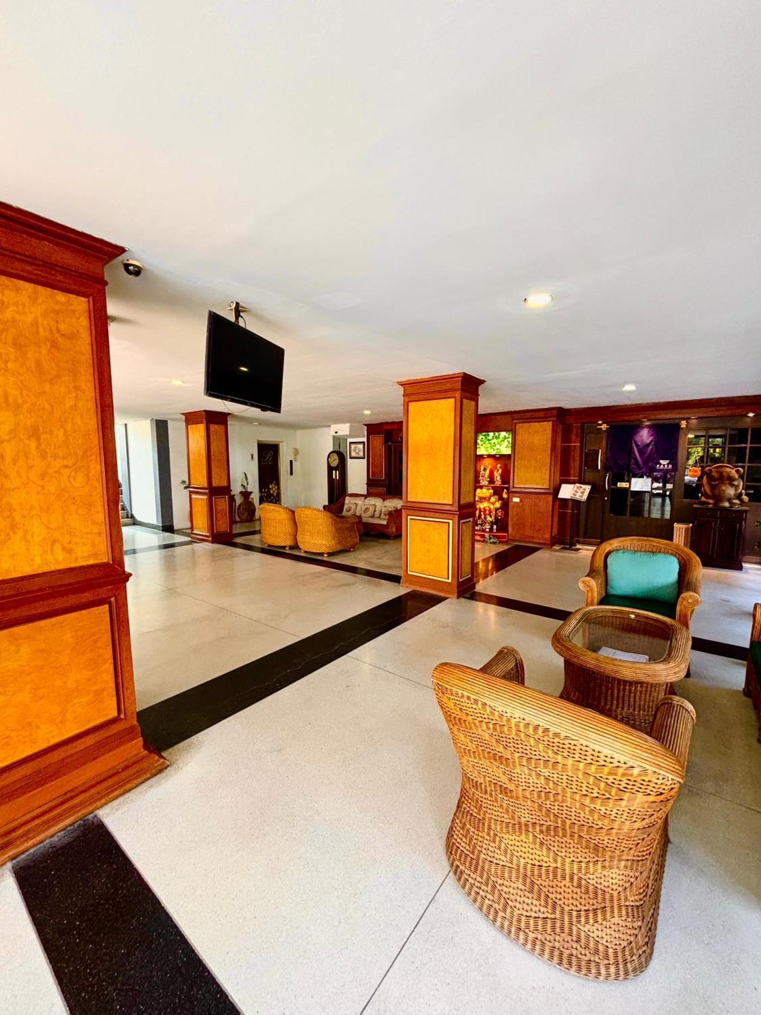Bordin Hotel Ubon Ratchathani Exterior foto
