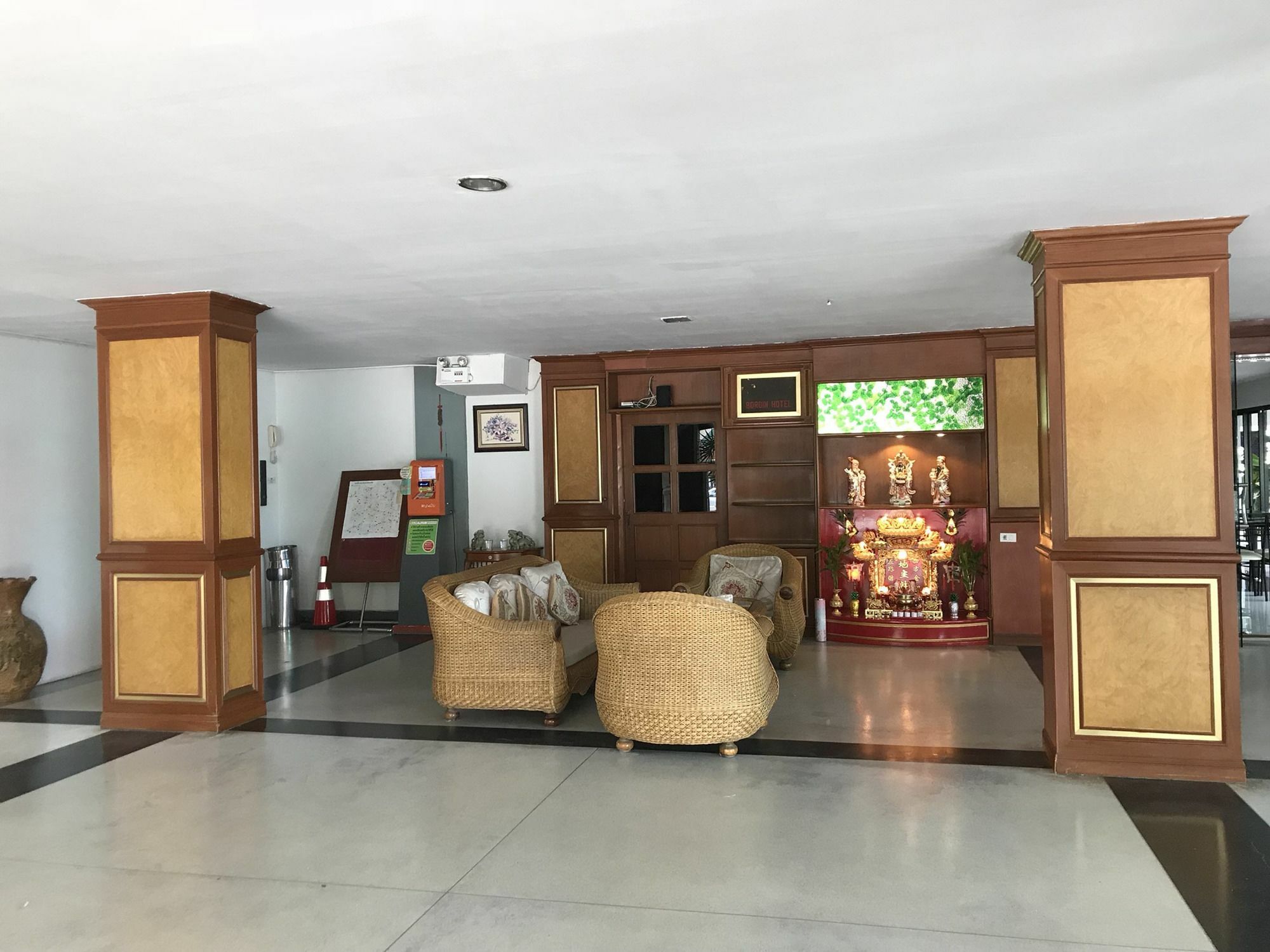 Bordin Hotel Ubon Ratchathani Exterior foto