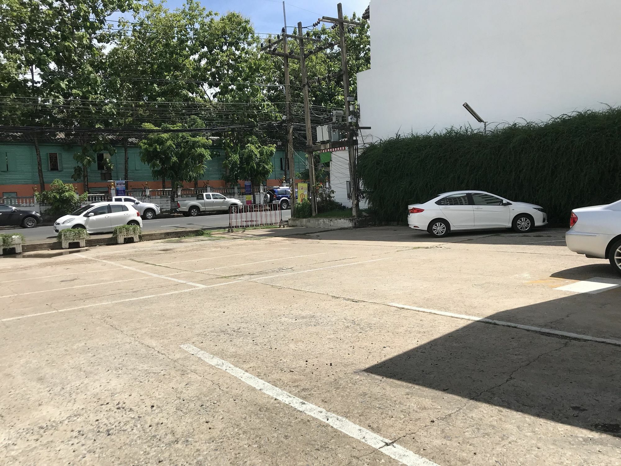 Bordin Hotel Ubon Ratchathani Exterior foto
